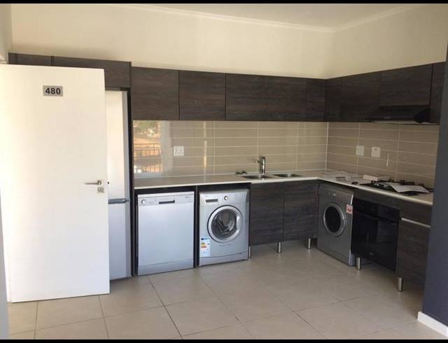 1 BEDROOM APARTMENT FOR SALE IN MODDERFONTEIN